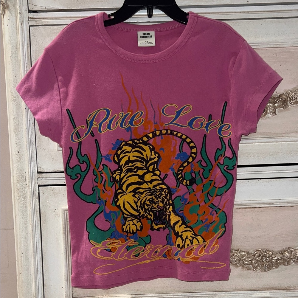 Pink Graphic Tee with Tiger Design